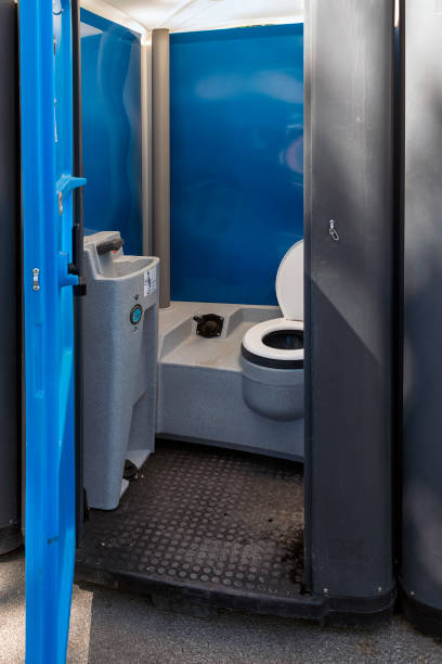 Best Sanitation services for porta potties  in Larkspur, CA