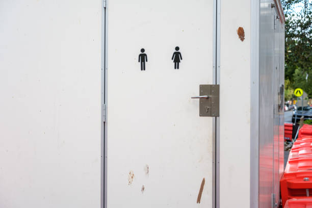 Best Porta potty delivery and setup  in Larkspur, CA